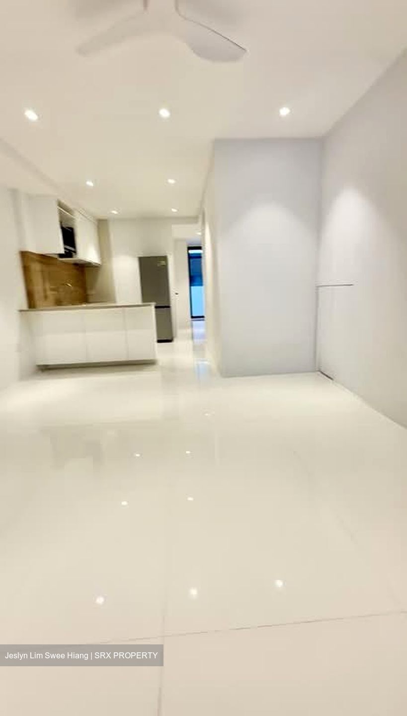 Eng Aun Park (D11), Terrace #593101391